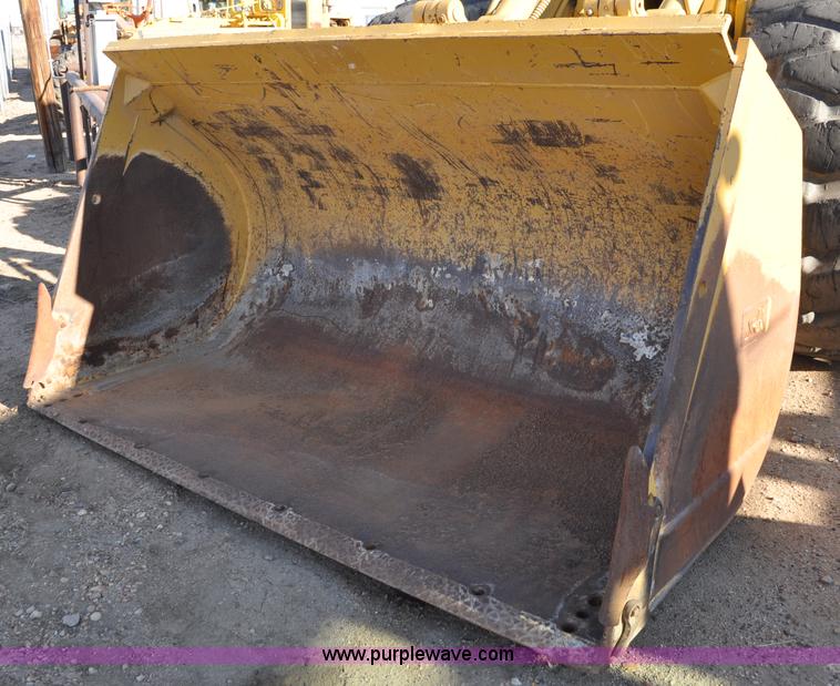 image for item A5754 1977 Caterpillar 980B wheel loader