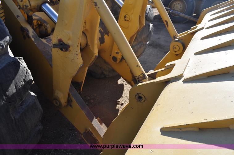 image for item A5754 1977 Caterpillar 980B wheel loader