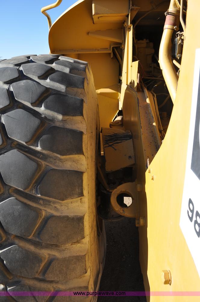image for item A5754 1977 Caterpillar 980B wheel loader