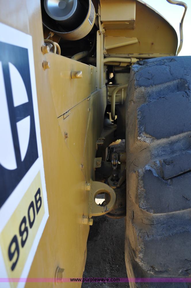 image for item A5754 1977 Caterpillar 980B wheel loader