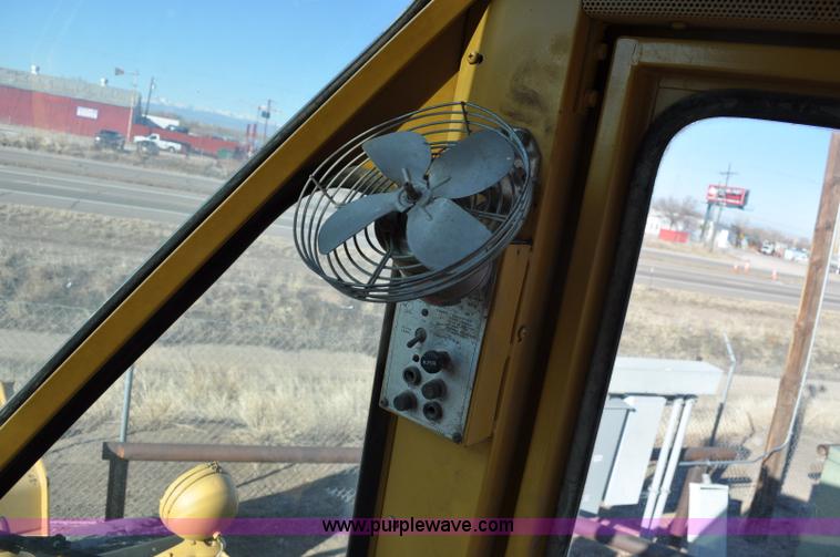 image for item A5754 1977 Caterpillar 980B wheel loader