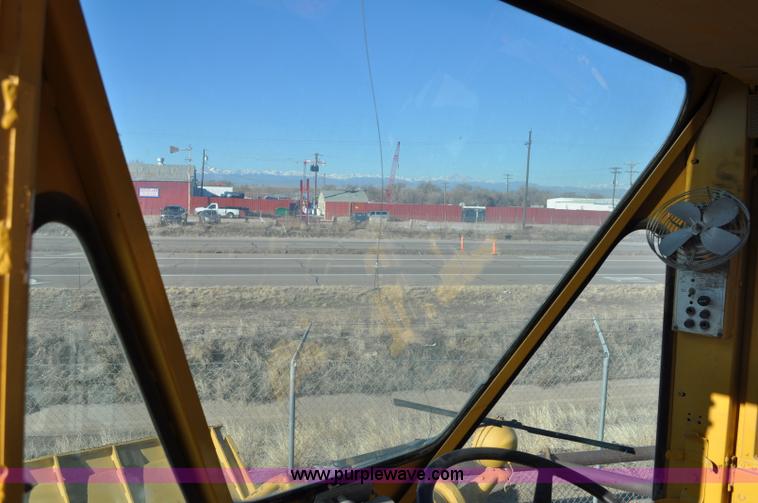 image for item A5754 1977 Caterpillar 980B wheel loader