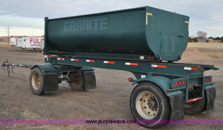 image for item A5755 1991 Westco 22' transfer trailer