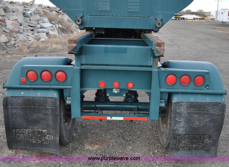 image for item A5755 1991 Westco 22' transfer trailer