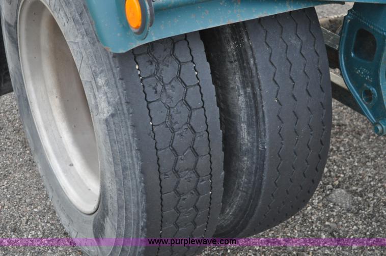 image for item A5755 1991 Westco 22' transfer trailer