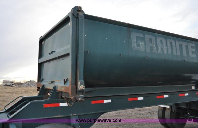 image for item A5756 1991 Westco 25' transfer trailer