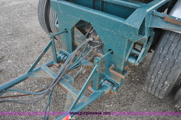 image for item A5756 1991 Westco 25' transfer trailer