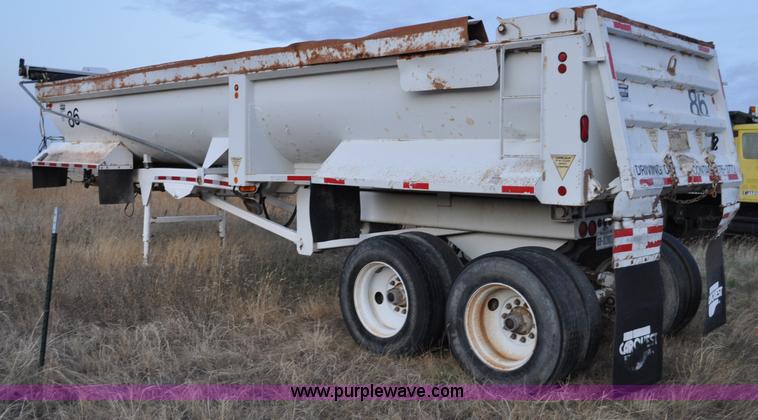 image for item A5757 1999 Western 35' end dump trailer