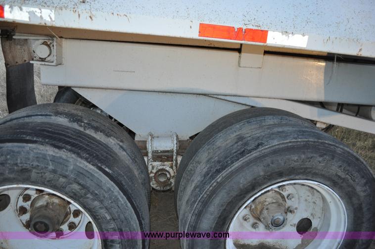 image for item A5757 1999 Western 35' end dump trailer