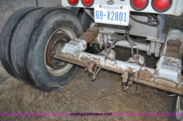 image for item A5757 1999 Western 35' end dump trailer