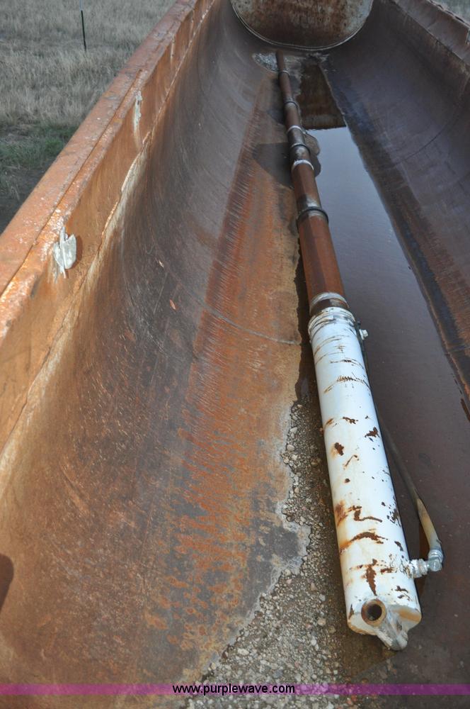 image for item A5757 1999 Western 35' end dump trailer