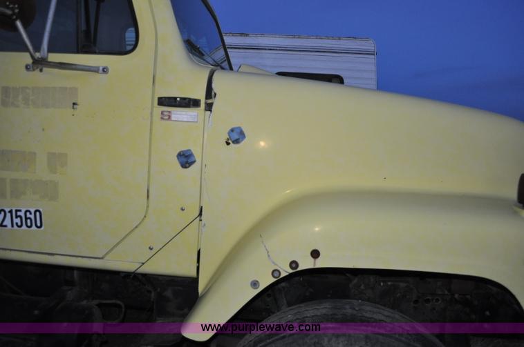 image for item A5758 1979 International F2574 dump truck
