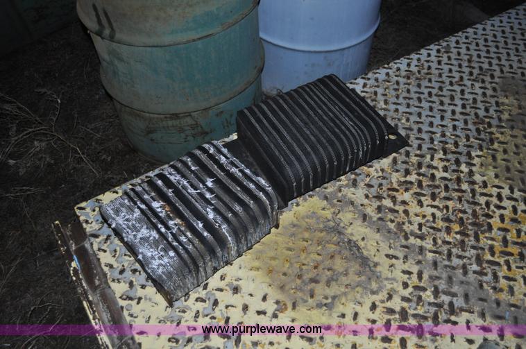 image for item A5759 Rite Hite CY3578 adjustable dock leveler