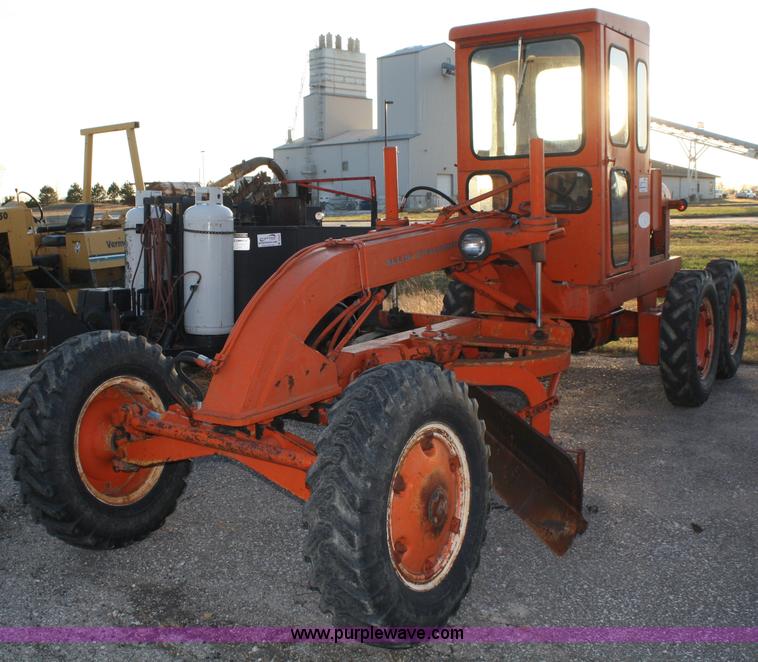 image for item A6540 Allis-Chalmers D motor grader