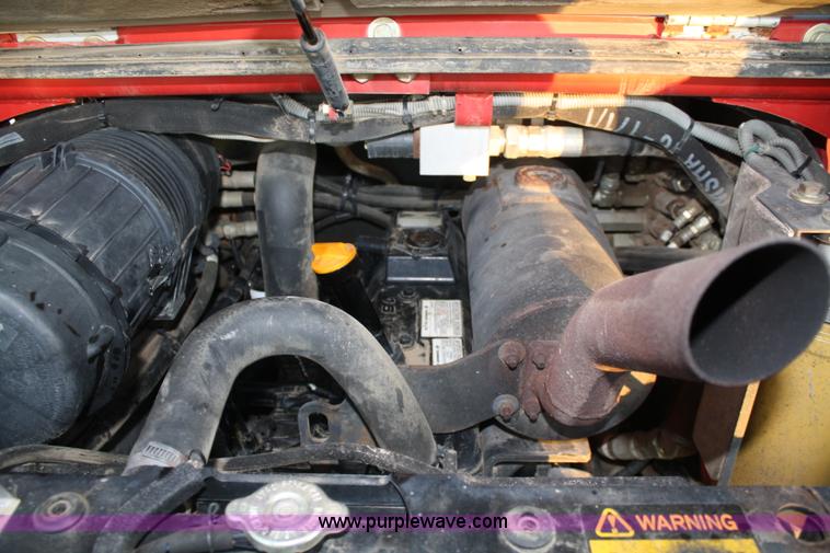 image for item A6541 2005 Takeuchi TL130 compact track loader