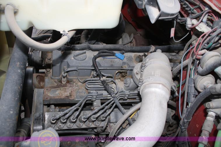 image for item A6543 1995 Ford L8000 truck with dump bed