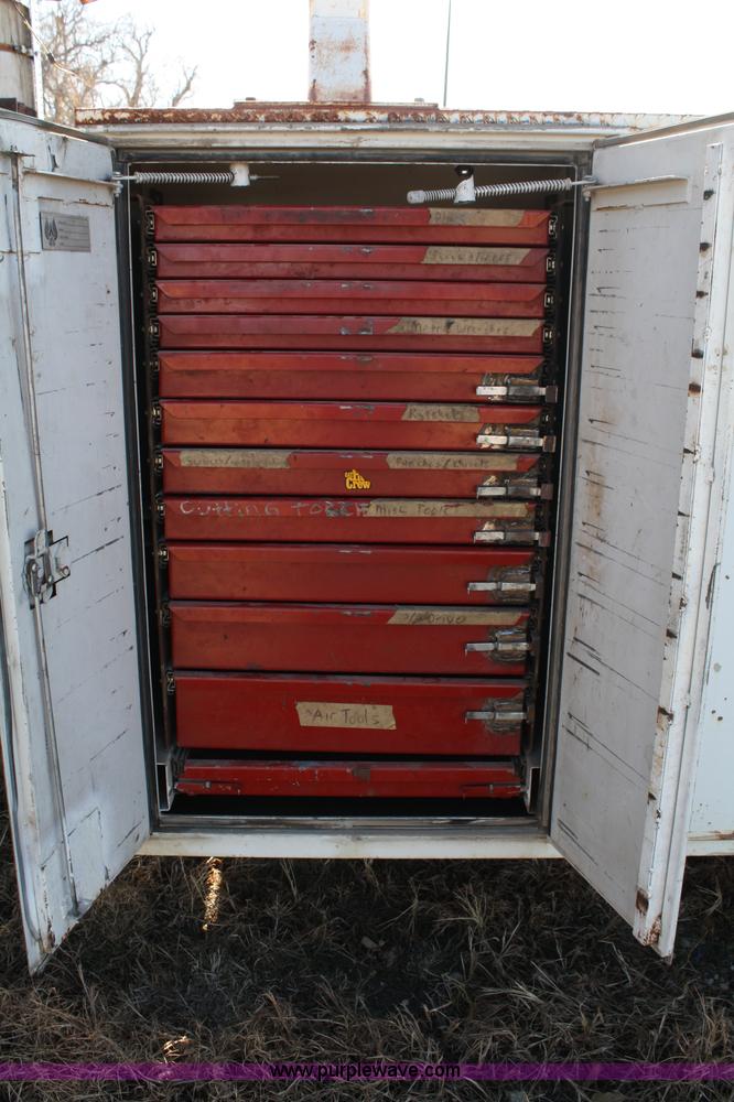 image for item A6548 1990 International 7100 service truck