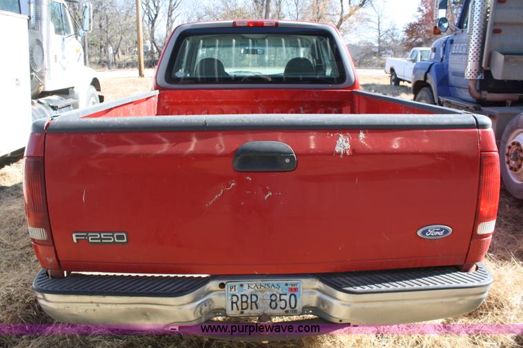 image for item A6549 1997 Ford F250 XL pickup truck