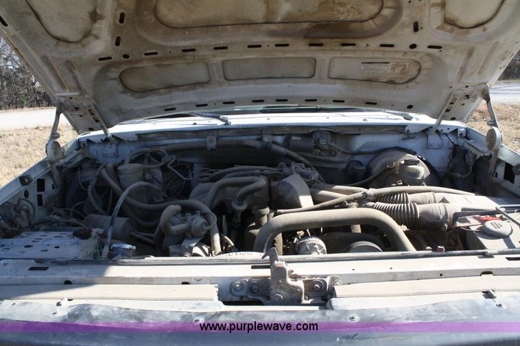 image for item A6551 1993 Ford F250 XL pickup truck