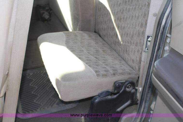 image for item A6552 2000 Ford F250 XLT SuperDuty extended cab pickup