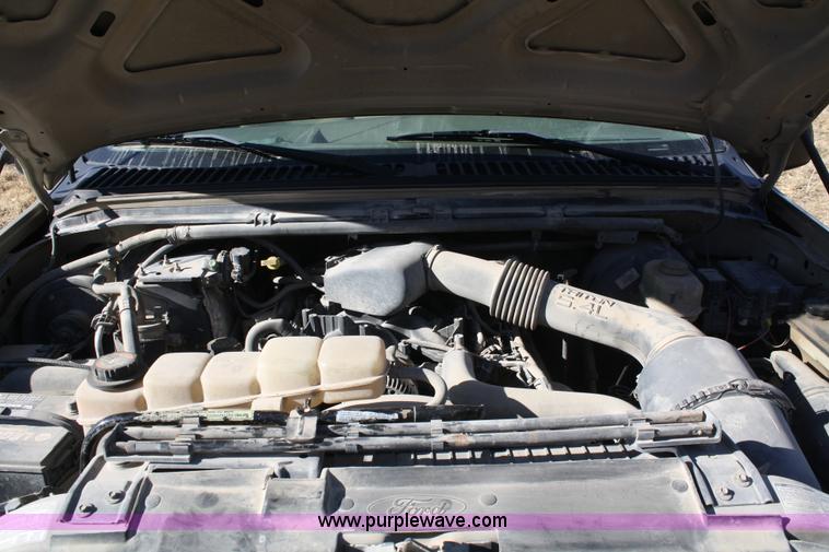 image for item A6552 2000 Ford F250 XLT SuperDuty extended cab pickup