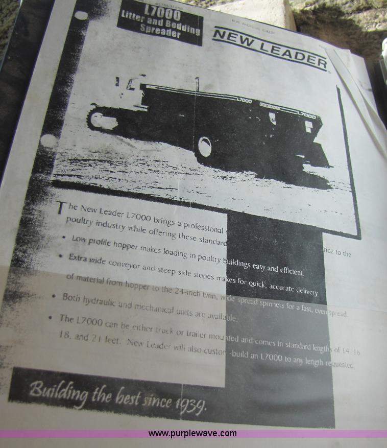 image for item B2120 1982 International COF9670 semi truck