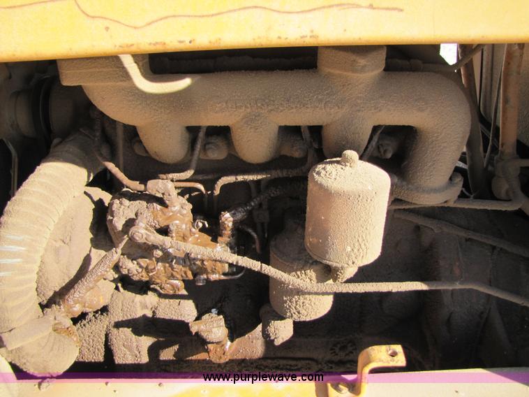 image for item B2121 Case 586C rough terrain forklift