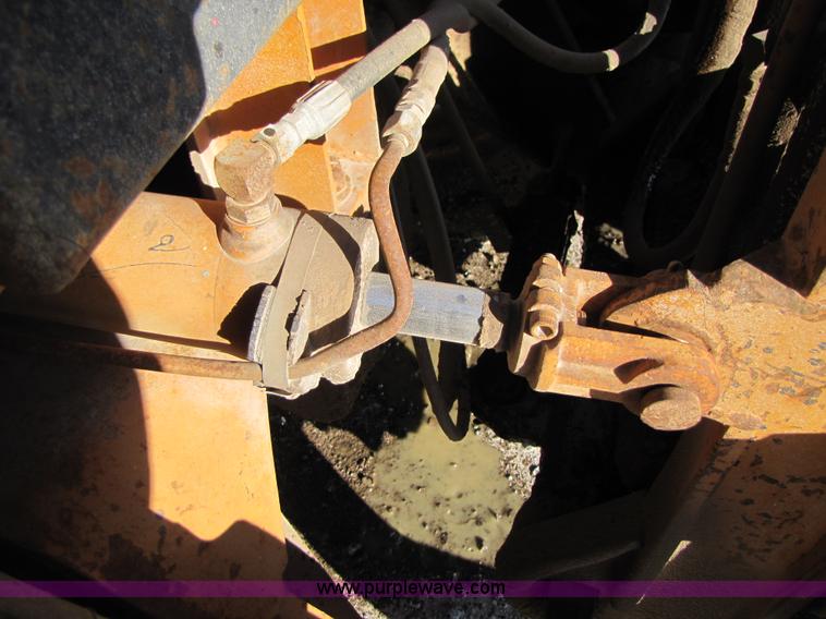 image for item B2121 Case 586C rough terrain forklift