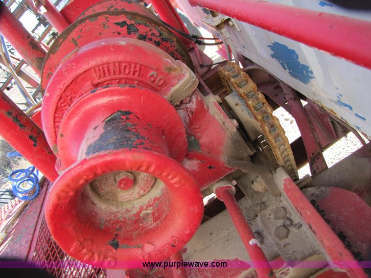 image for item B2123 1973 Ford F800 semi truck