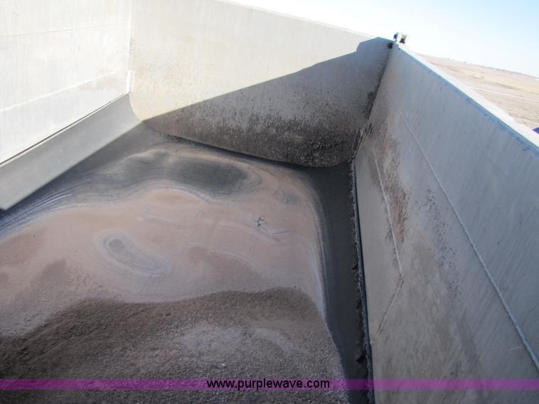 image for item B2126 1979 Fruehauf 14' dump pup trailer