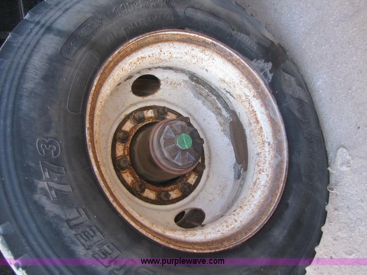 image for item B2126 1979 Fruehauf 14' dump pup trailer