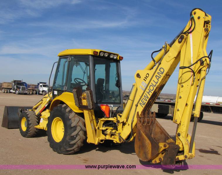 image for item B2133 2003 New Holland LB110 backhoe
