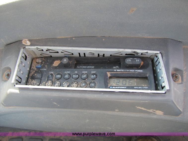 image for item B2133 2003 New Holland LB110 backhoe