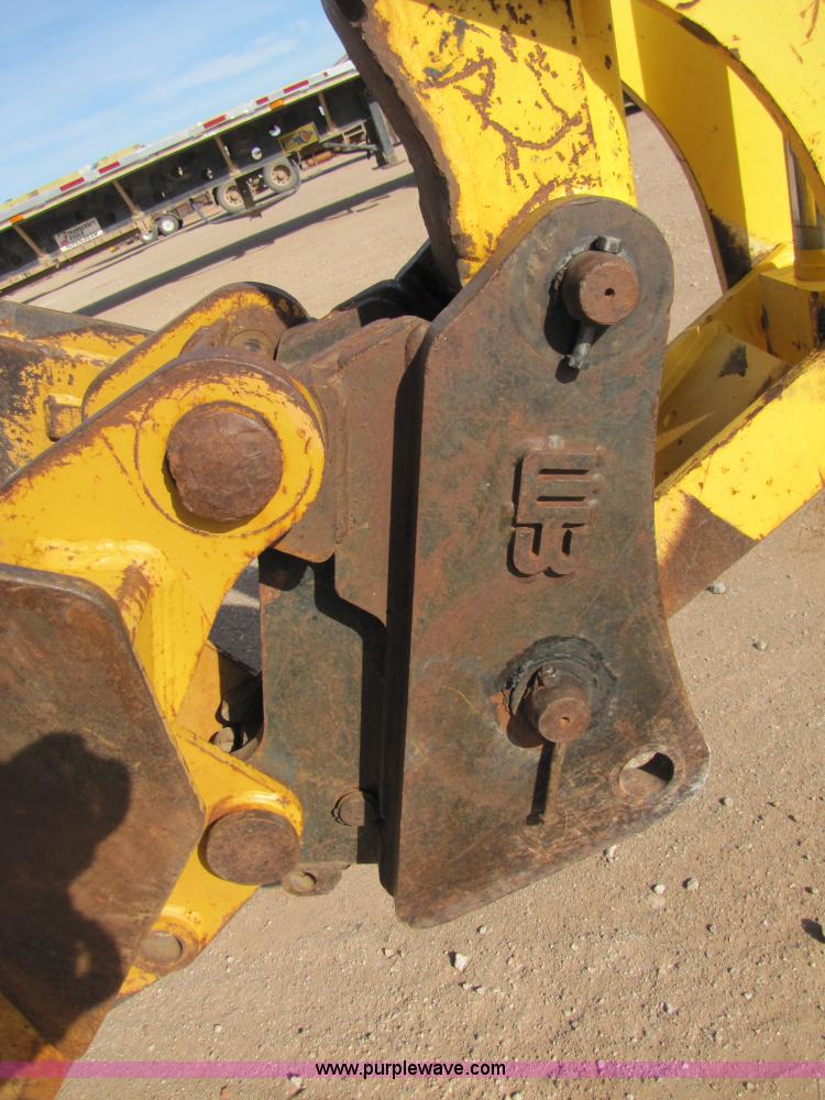 image for item B2133 2003 New Holland LB110 backhoe