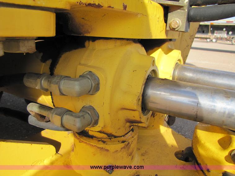 image for item B2133 2003 New Holland LB110 backhoe