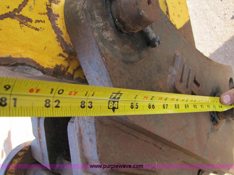 image for item B2133 2003 New Holland LB110 backhoe