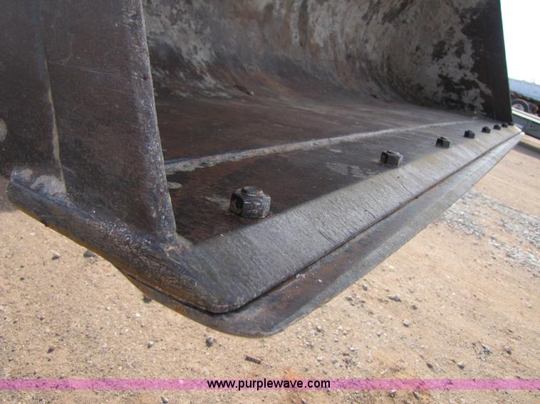 image for item B2133 2003 New Holland LB110 backhoe