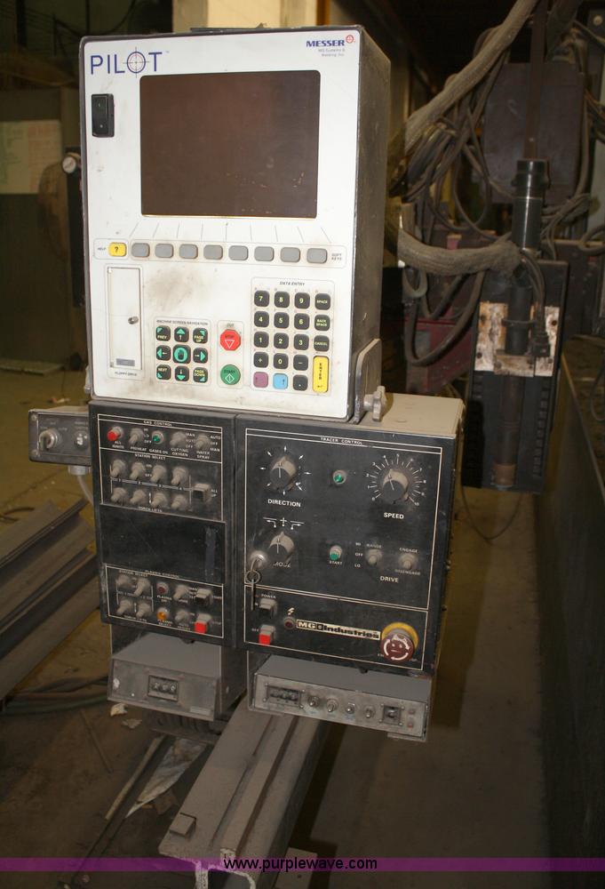 image for item B9446 1998 Messer Gemini 10 plasma cutting system