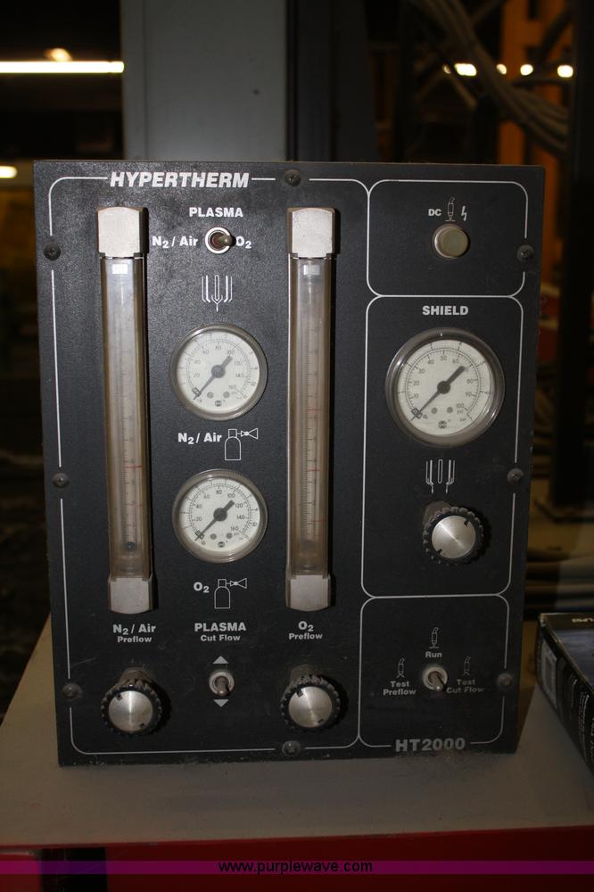 image for item B9446 1998 Messer Gemini 10 plasma cutting system