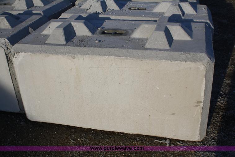 image for item B9447 (50) concrete bunker blocks