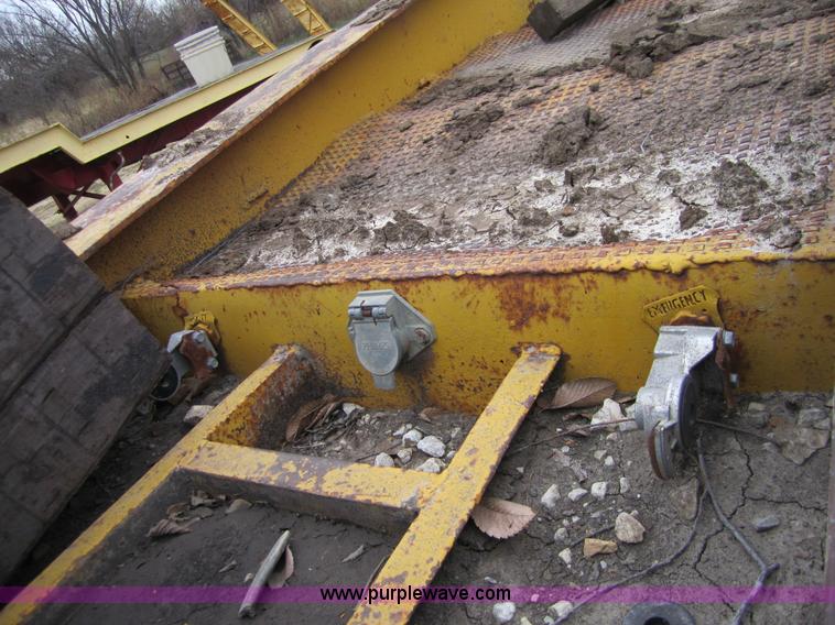 image for item C5226 1954 Martin 27 ton lowboy trailer