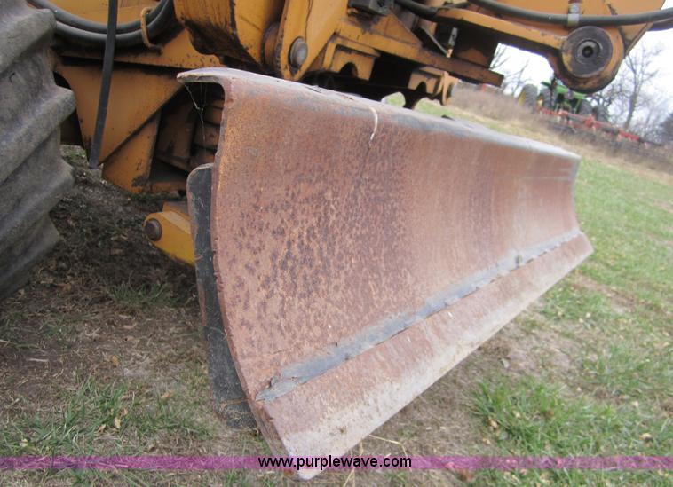 image for item C5229 1999 Case 660 trencher