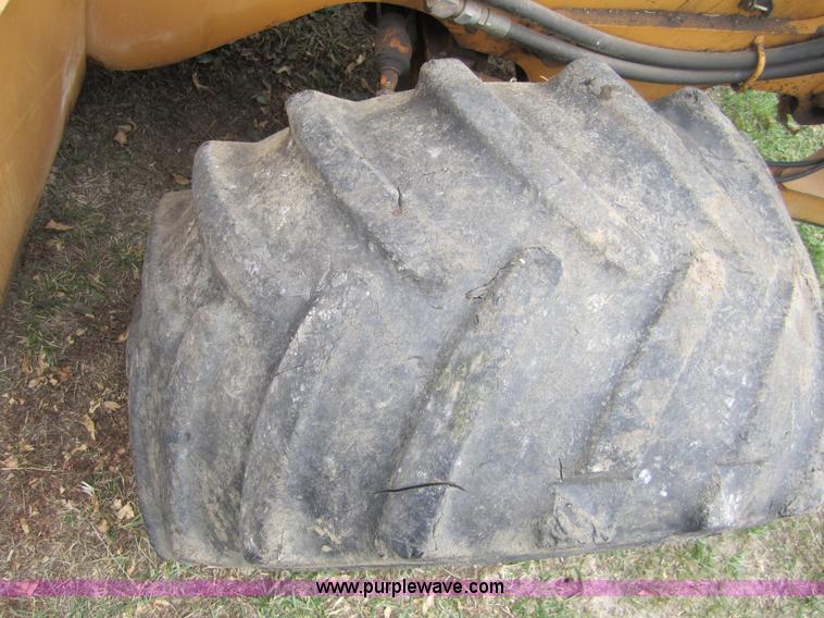 image for item C5229 1999 Case 660 trencher