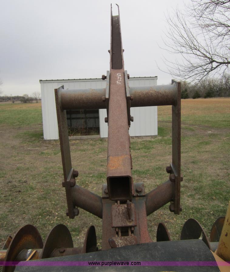 image for item C5229 1999 Case 660 trencher