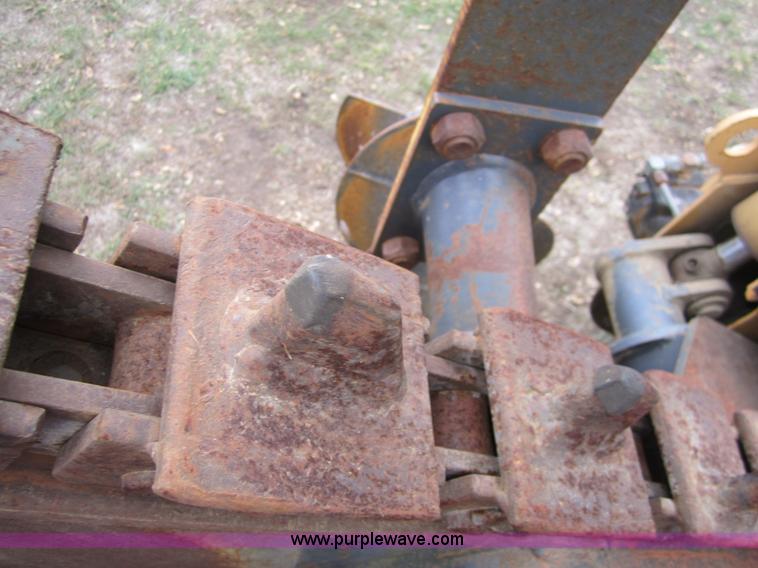 image for item C5229 1999 Case 660 trencher