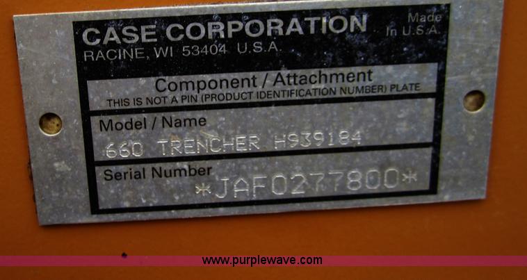 image for item C5229 1999 Case 660 trencher