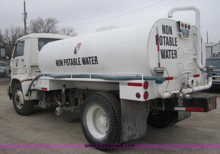 image for item C5238 1994 Kenworth K300 water truck