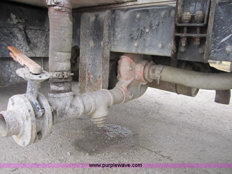 image for item C5238 1994 Kenworth K300 water truck