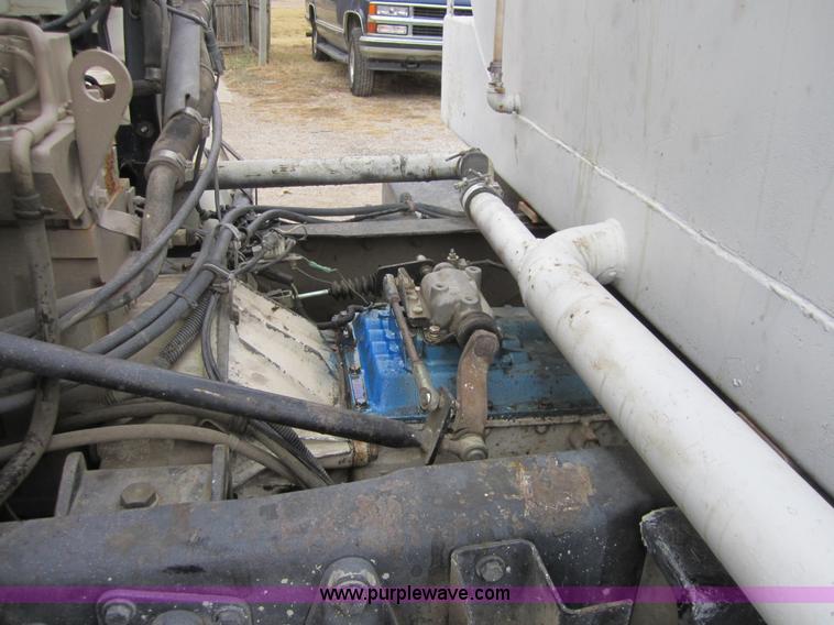 image for item C5238 1994 Kenworth K300 water truck