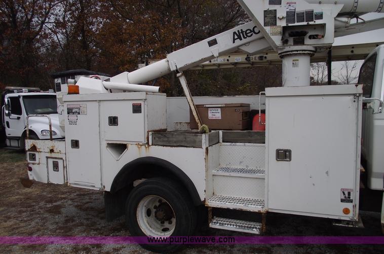 image for item C5734 1998 Ford F800 bucket/boom truck